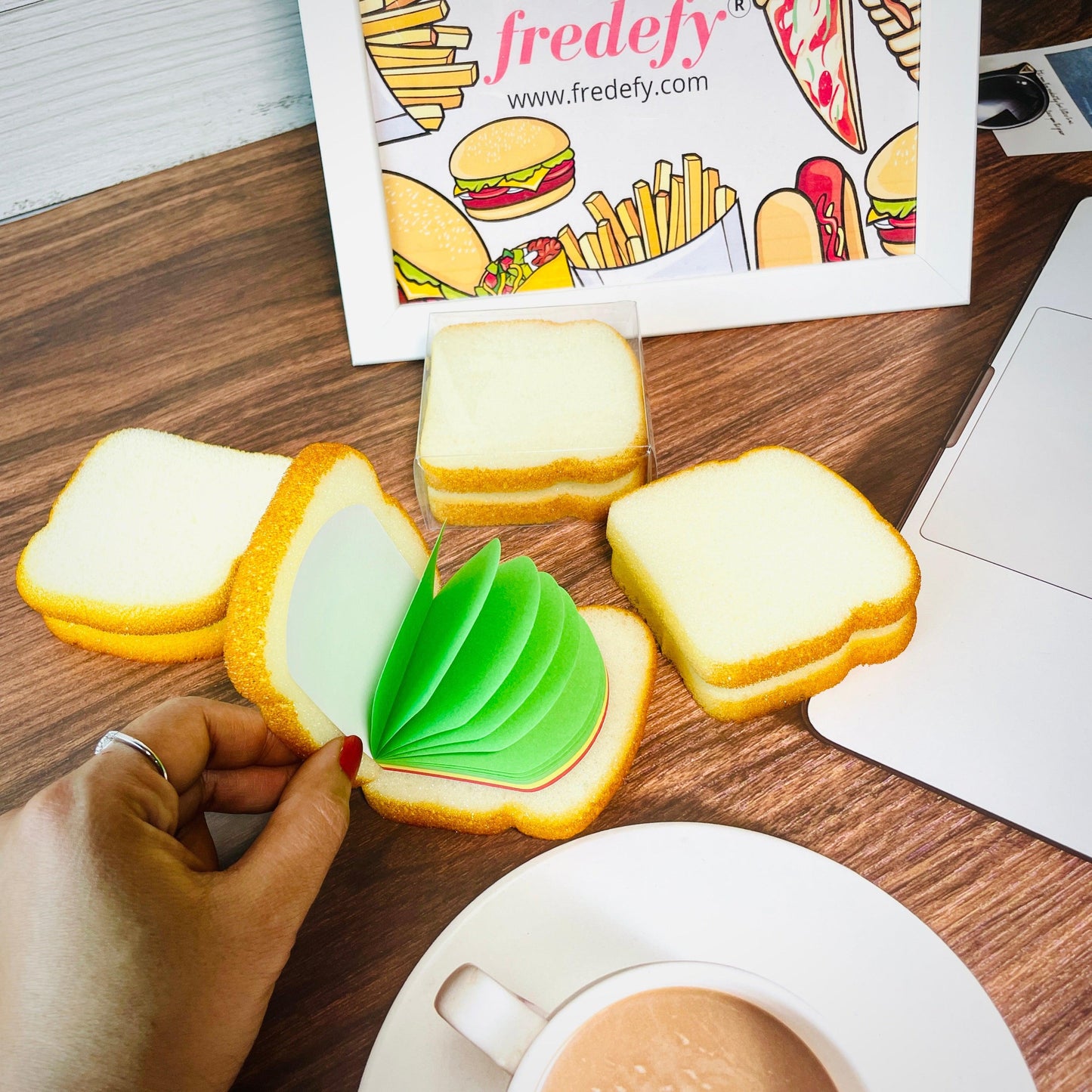 Sandwich Diary With Colourful Pages-Fredefy